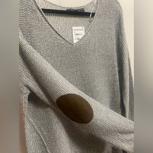Brand new sweater Nordstrom.